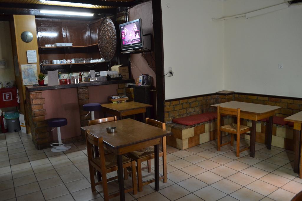 Argo Hotel Athens Ngoại thất bức ảnh